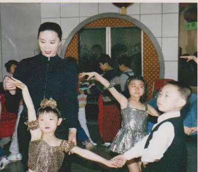 八一艺术